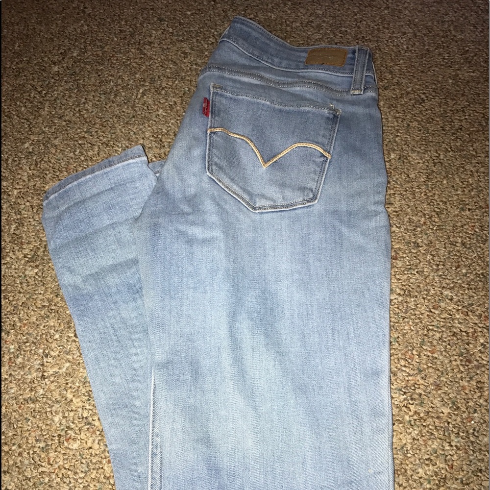 Levi's Plain Blue Skinny Jeans
